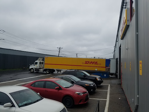 Shipping and Mailing Service «DHL Express», reviews and photos, 420 E St, Boston, MA 02127, USA