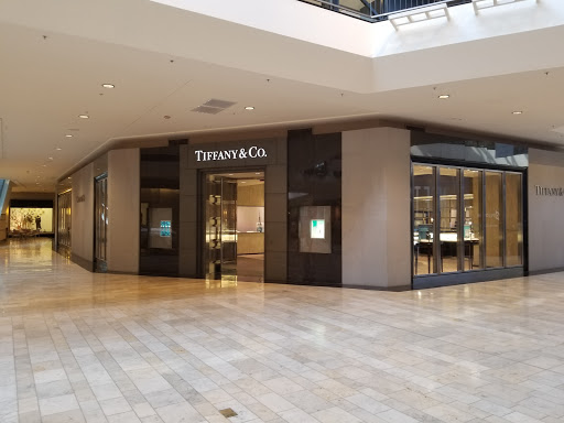 Jewelry Store «Tiffany & Co.», reviews and photos, 1000 Ross Park Mall Dr, Pittsburgh, PA 15237, USA