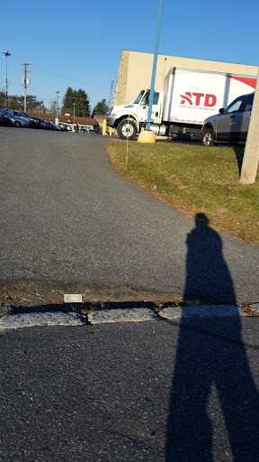 Auto Parts Store «Pep Boys Auto Parts & Service», reviews and photos, 4949 Jonestown Rd, Harrisburg, PA 17109, USA