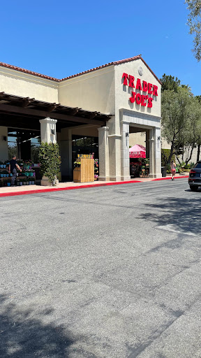 Shopping Mall «Crystal Cove Shopping Center», reviews and photos, 7845-8085 East Coast Hwy, Newport Beach, CA 92657, USA