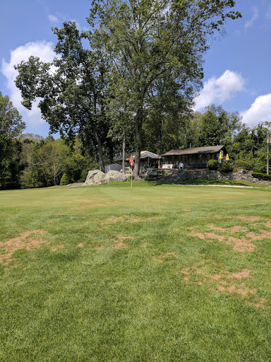 Golf Course «Fairlawn Golf Course», reviews and photos, 3 Sherman Ave, Lincoln, RI 02865, USA