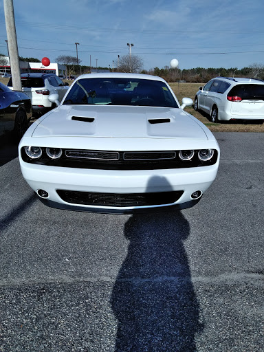 Car Dealer «Carolina Chrysler Jeep Dodge Ram», reviews and photos, 1001 Halstead Blvd, Elizabeth City, NC 27909, USA