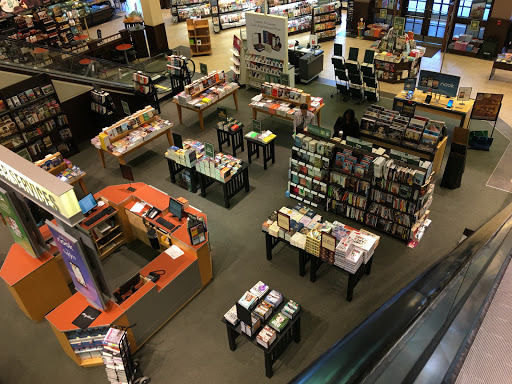 Book Store «Barnes & Noble», reviews and photos, 4020 Sharon Rd, Charlotte, NC 28211, USA