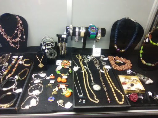 Thrift Store «Bargain Loft-Herndon Reston», reviews and photos, 336 Victory Dr, Herndon, VA 20170, USA