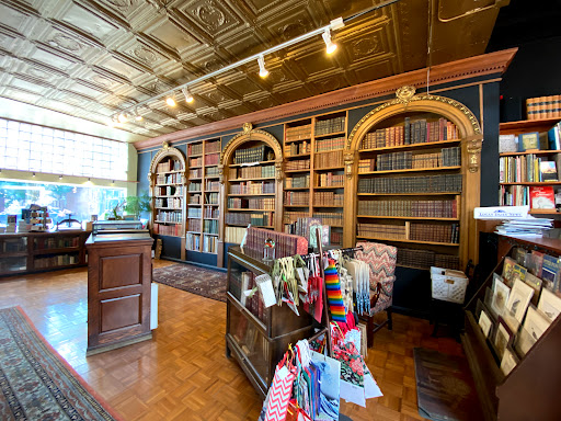 Used Book Store «Loganberry Books», reviews and photos, 13015 Larchmere Blvd, Cleveland, OH 44120, USA