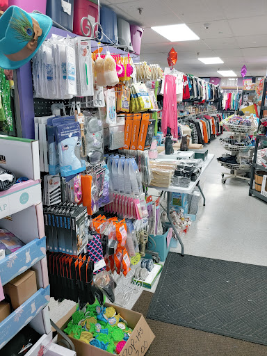 Used Clothing Store «Lovely Ladies», reviews and photos, 280 NY-211, Middletown, NY 10940, USA