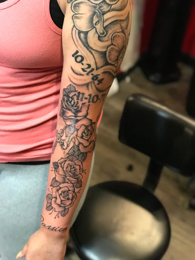 Explore kiss lip tattoo ideas, creative tattoo ideas in Lexington, available at LexInk Tattoo