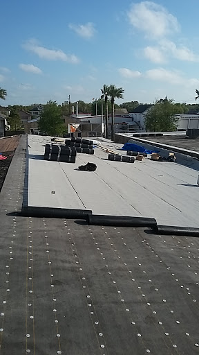 Zacks Construction & Roofing in Santa Fe, Texas