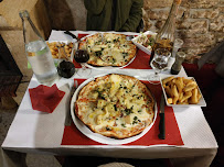 Pizza du Pizzeria Le Capri à Priziac - n°4