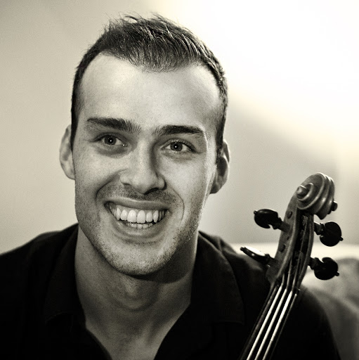Violin Teacher Dave Curro
