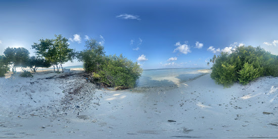 Rodhevarrehaa beach