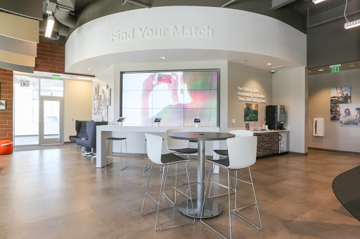 Used Car Dealer «EchoPark Automotive», reviews and photos, 9575 E 40th Ave, Denver, CO 80238, USA