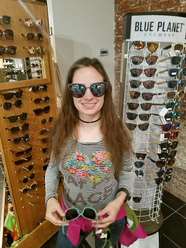 Fashion Accessories Store «Lou Lou Boutiques», reviews and photos, 132 King St, Alexandria, VA 22314, USA