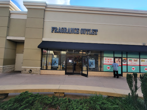 Outlet Mall «The Outlet Shops of Grand River», reviews and photos, 6200 Grand River Pkwy, Leeds, AL 35094, USA