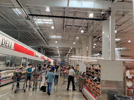 Warehouse store «Costco Wholesale», reviews and photos, 150 Lawrence Station Rd, Sunnyvale, CA 94086, USA