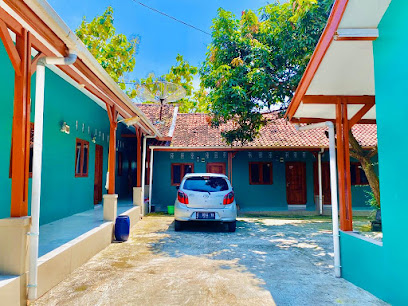 Kost dekat Universitas Kuningan