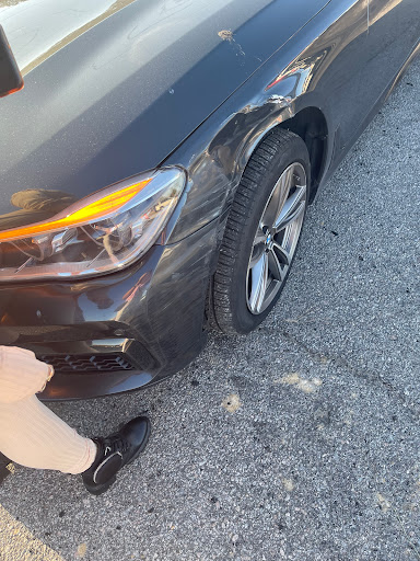 Auto Body Shop «Casey Collision Center», reviews and photos, 11 Forrest Dr, Newport News, VA 23606, USA