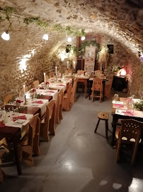 Atmosphère du Restaurant français La Fourchette du Père Vincent à Ambérieu-en-Bugey - n°2