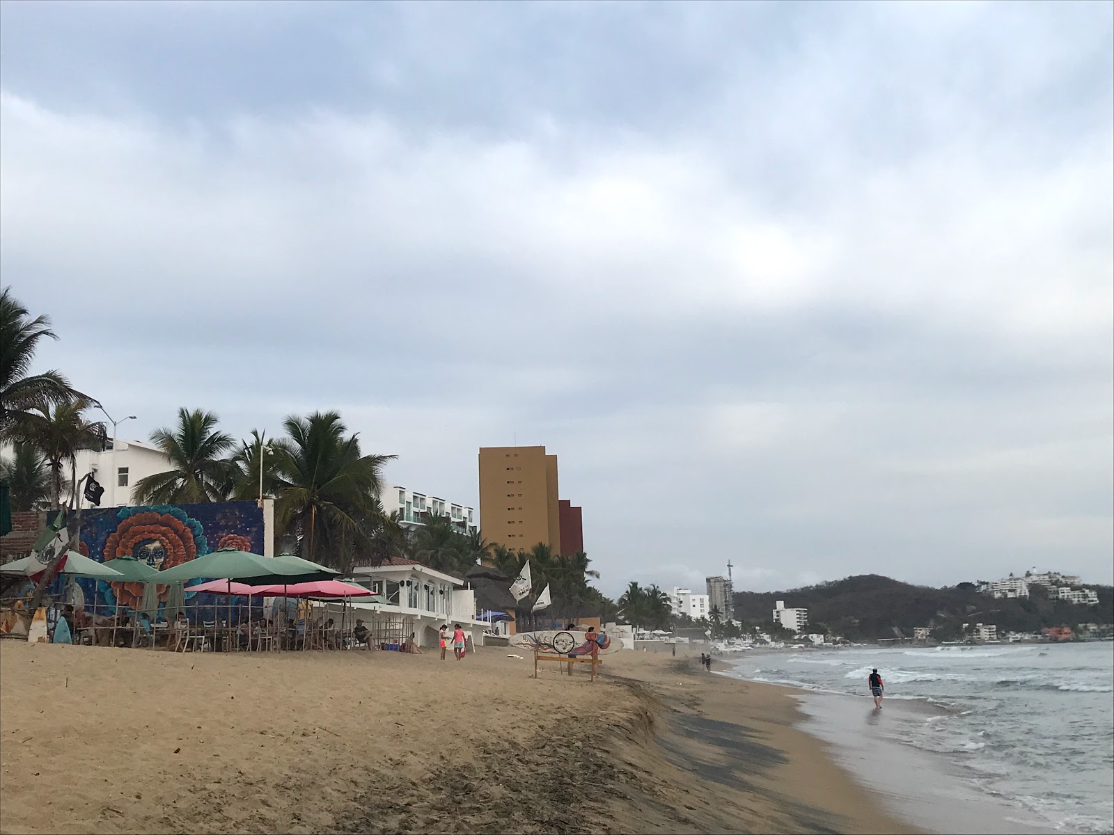 Foto de Playa Olas Altas - lugar popular entre os apreciadores de relaxamento