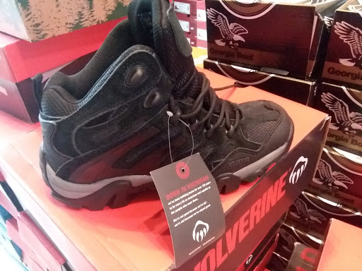 Shoe Store «Leacock Shoe Store», reviews and photos, 64 Old Leacock Rd, Ronks, PA 17572, USA