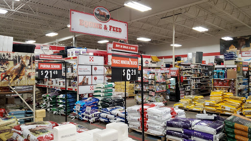 Home Improvement Store «Tractor Supply Co.», reviews and photos, 9273 Cafferty Ct, Inver Grove Heights, MN 55076, USA