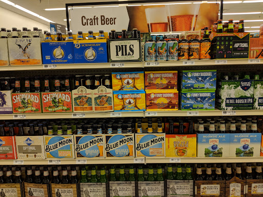 Grocery Store «Food Lion», reviews and photos, 1720 N Croatan Hwy, Kill Devil Hills, NC 27948, USA