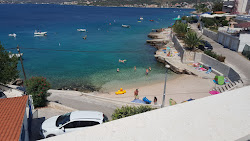 Photo de Mezaroca beach avec une baie minuscule