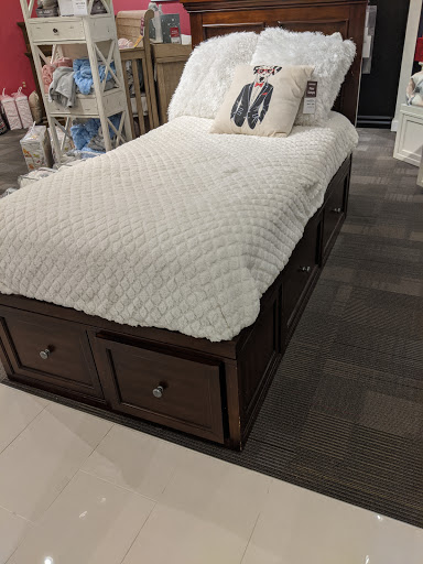 Furniture Store «Art Van Furniture - Algonquin», reviews and photos, 1500 S Randall Rd, Algonquin, IL 60102, USA