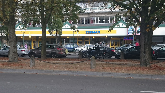 Beoordelingen van Zeeman Brussel Boulevard Mettewie in Brussel - Kledingwinkel