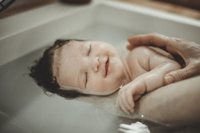 Natur'eau Amandine : Naturopathie et périnatalité Troyes/aube - Thalasso Bain Bébé- Doula à Troyes