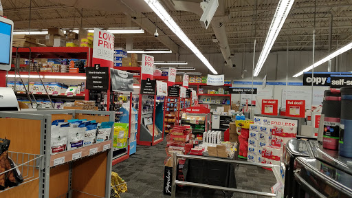 Office Supply Store «Staples», reviews and photos, 204 Airport Plaza Blvd, Farmingdale, NY 11735, USA