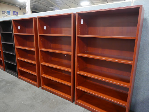 Used Office Furniture Store «TR Trading Company», reviews and photos, 15604 S Broadway, Gardena, CA 90248, USA