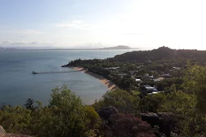 Hawkings Point Lookout image