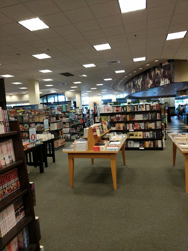 Book Store «Barnes & Noble», reviews and photos, 300 Indian Lake Blvd, Hendersonville, TN 37075, USA
