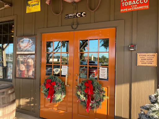 American Restaurant «Cracker Barrel Old Country Store», reviews and photos, 13833 W Hillsborough Ave, Tampa, FL 33635, USA