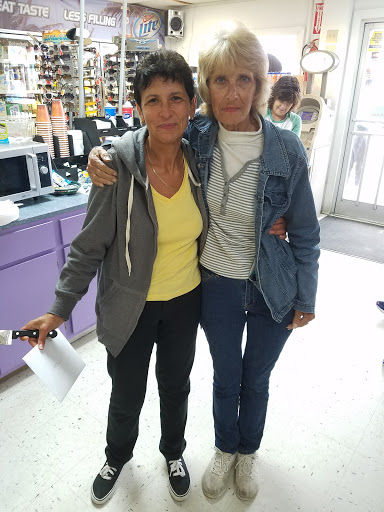 Grocery Store «Holden Beach General Store», reviews and photos, 473 Ocean Blvd W, Holden Beach, NC 28462, USA