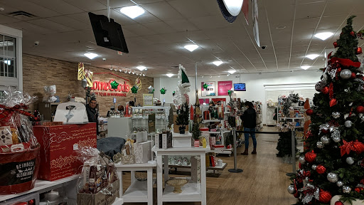 Department Store «HomeGoods», reviews and photos, 43 Woodbridge Center Dr, Woodbridge, NJ 07095, USA