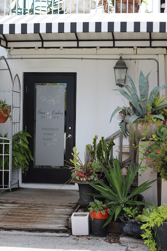 Grace Lakes Florist, Inc, 997 5th Ave Pkwy, Naples, FL 34102, USA, 