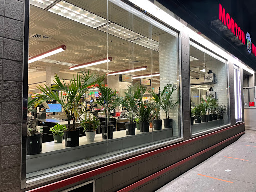 Supermarket «Morton Williams Supermarkets», reviews and photos, 908 2nd Ave, New York, NY 10017, USA