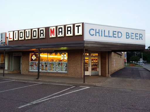 Liquor Store «Liquor Mart», reviews and photos, 301 E Clairemont Ave, Eau Claire, WI 54701, USA