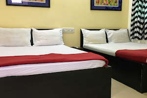 Srirangam Suite Rooms image