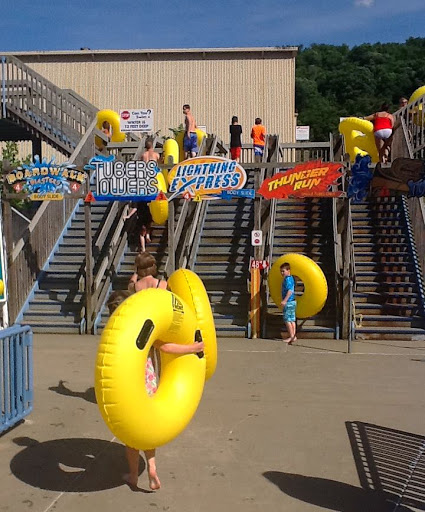 Water Park «Sandcastle Water Park», reviews and photos, 1000 Sandcastle Dr, Pittsburgh, PA 15120, USA