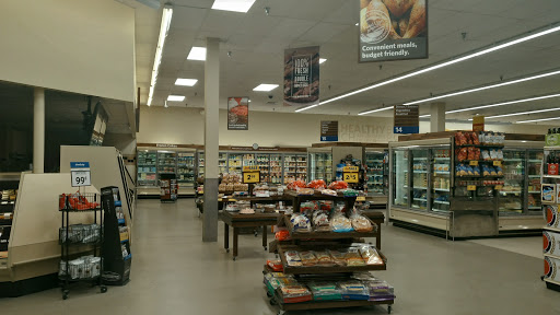 Grocery Store «Food Lion», reviews and photos, 3219 S Holden Rd, Greensboro, NC 27407, USA