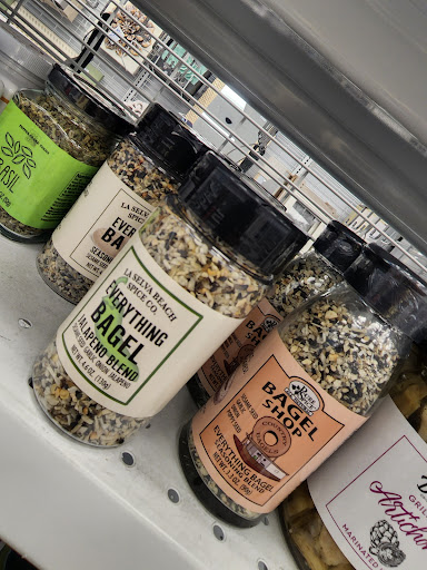 Clothing Store «Ross Dress for Less», reviews and photos, 10700 MacArthur Blvd, Oakland, CA 94605, USA