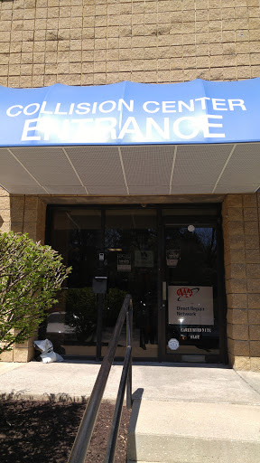 Auto Body Shop «Tristate Collision Center», reviews and photos, 8916 McGaw Ct, Columbia, MD 21045, USA