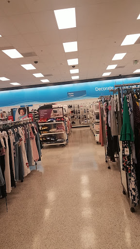 Clothing Store «Ross Dress for Less», reviews and photos, 181 S Las Posas Rd, San Marcos, CA 92078, USA