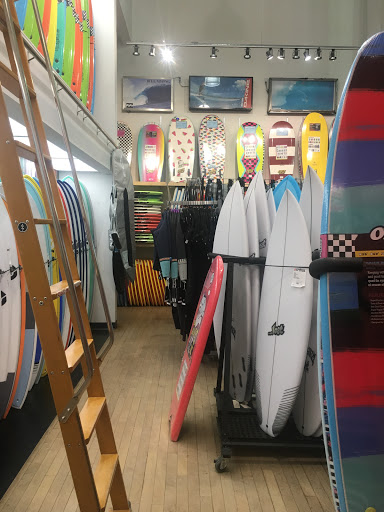 Surf Shop «17th Street Surf Shop», reviews and photos, 1612 Pacific Ave, Virginia Beach, VA 23451, USA