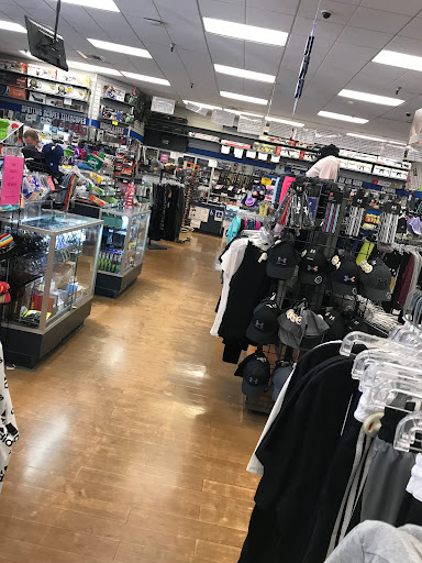 Sporting Goods Store «Big 5 Sporting Goods», reviews and photos, 2745 Pacific Coast Hwy, Torrance, CA 90505, USA