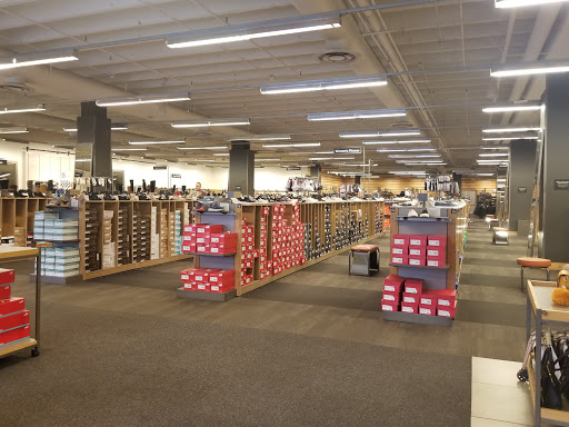 Shoe Store «DSW Designer Shoe Warehouse», reviews and photos, 2753 E Eastland Center Dr, West Covina, CA 91791, USA