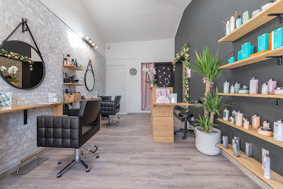 Salon de coiffure Lunel | Coiffeur, Coloriste - Atelier COB à Lunel